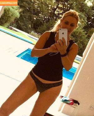 Carol Vorderman photo #1320