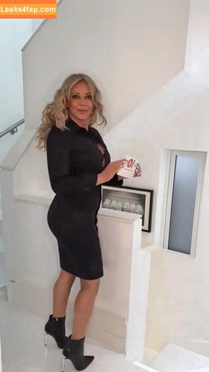 Carol Vorderman photo #1328