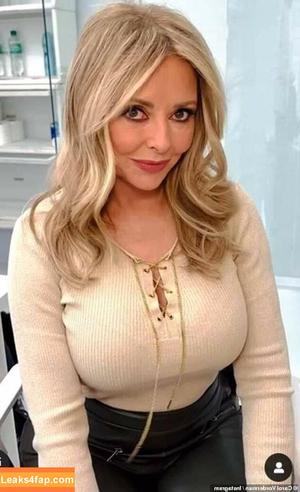 Carol Vorderman photo #1348