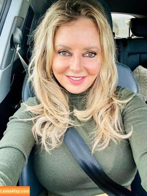 Carol Vorderman photo #1546