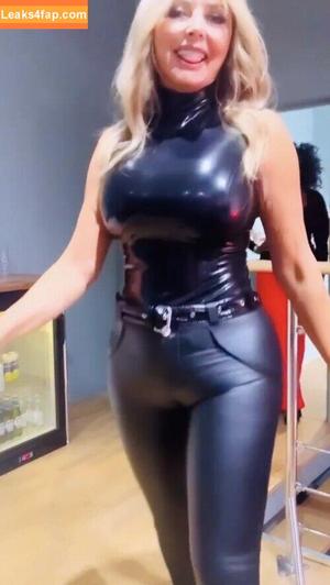 Carol Vorderman photo #1610