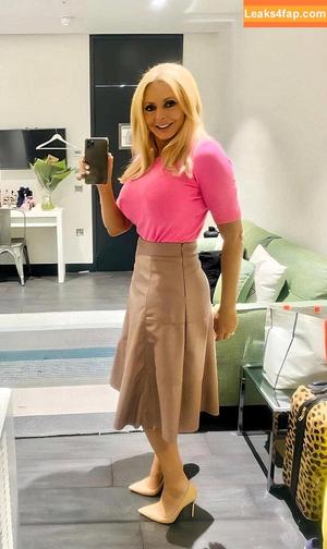 Carol Vorderman photo #1707