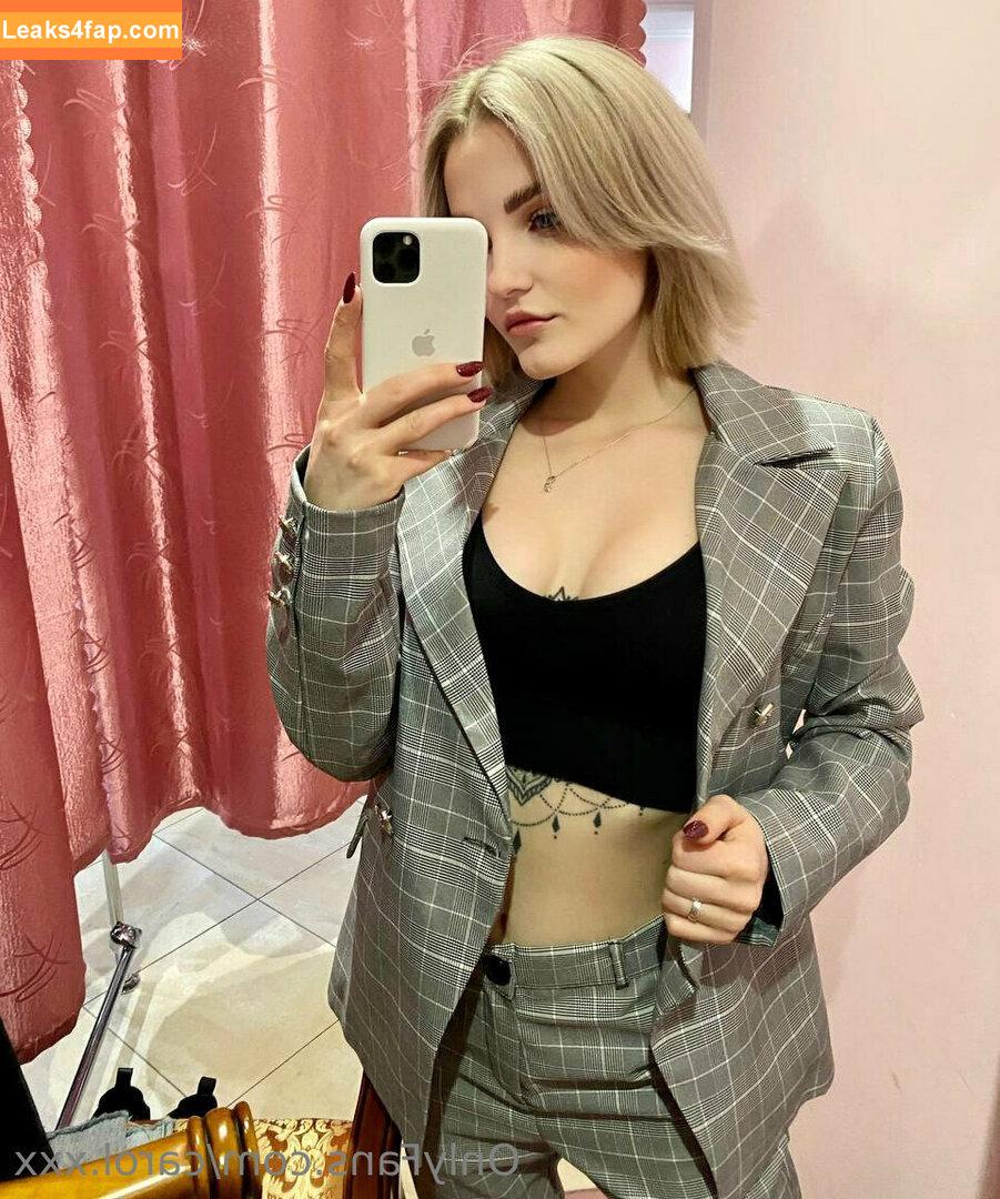 carol.xxx / carollinejane123742 leaked photo photo #0019