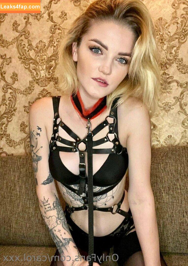 carol.xxx / carollinejane123742 leaked photo photo #0060
