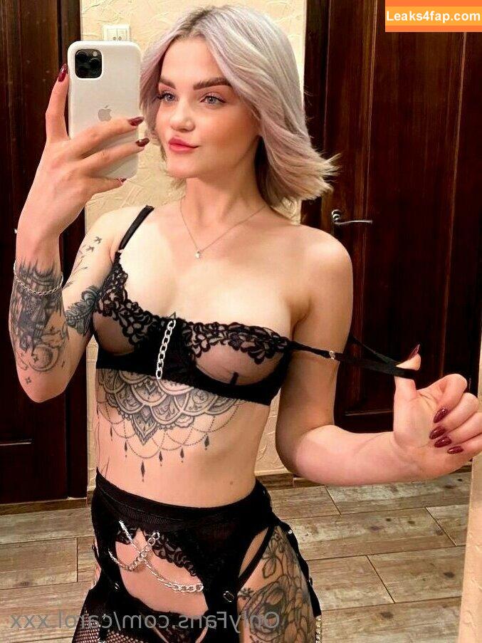 carol.xxx / carollinejane123742 leaked photo photo #0070