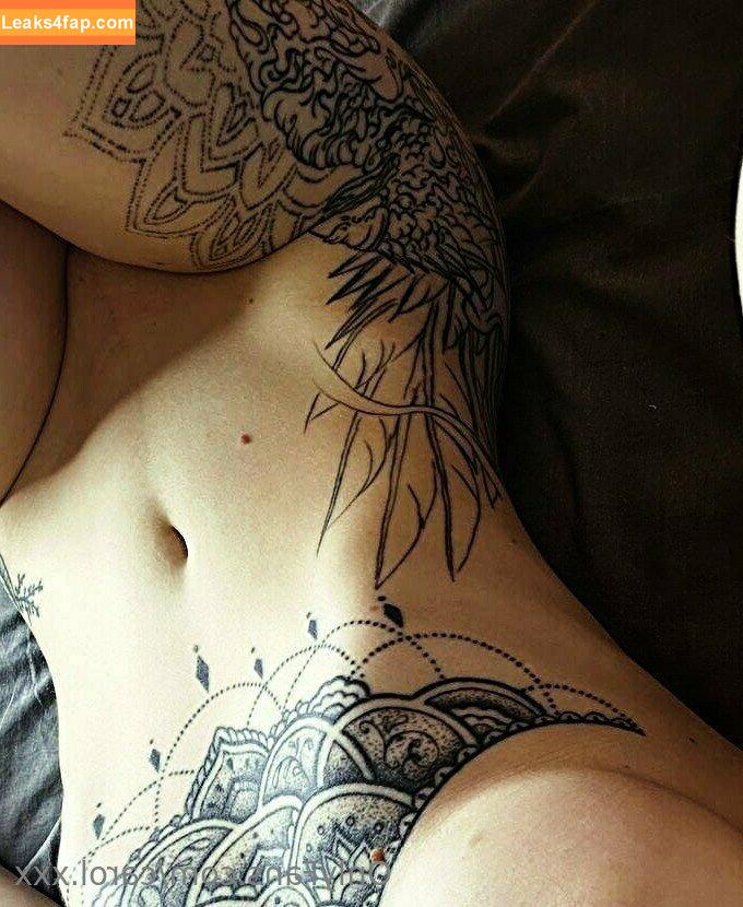 carol.xxx / carollinejane123742 leaked photo photo #0165