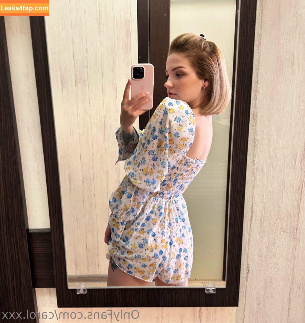 carol.xxx / carollinejane123742 leaked photo photo #0210