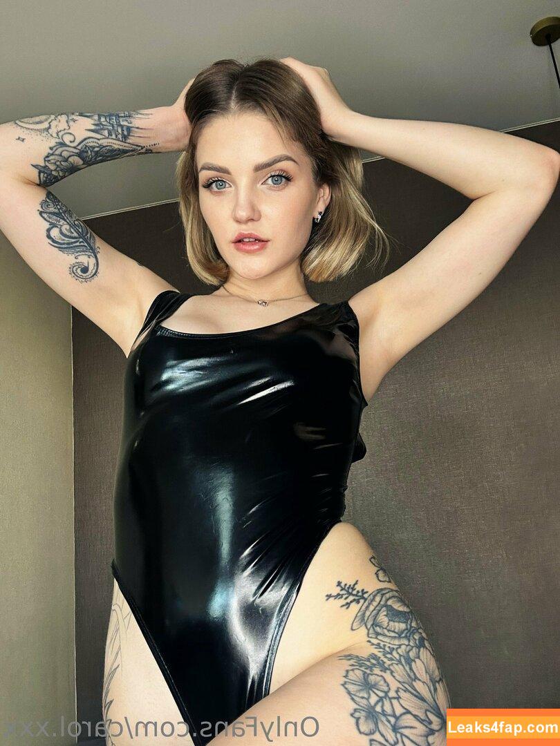 carol.xxx / carollinejane123742 leaked photo photo #0217