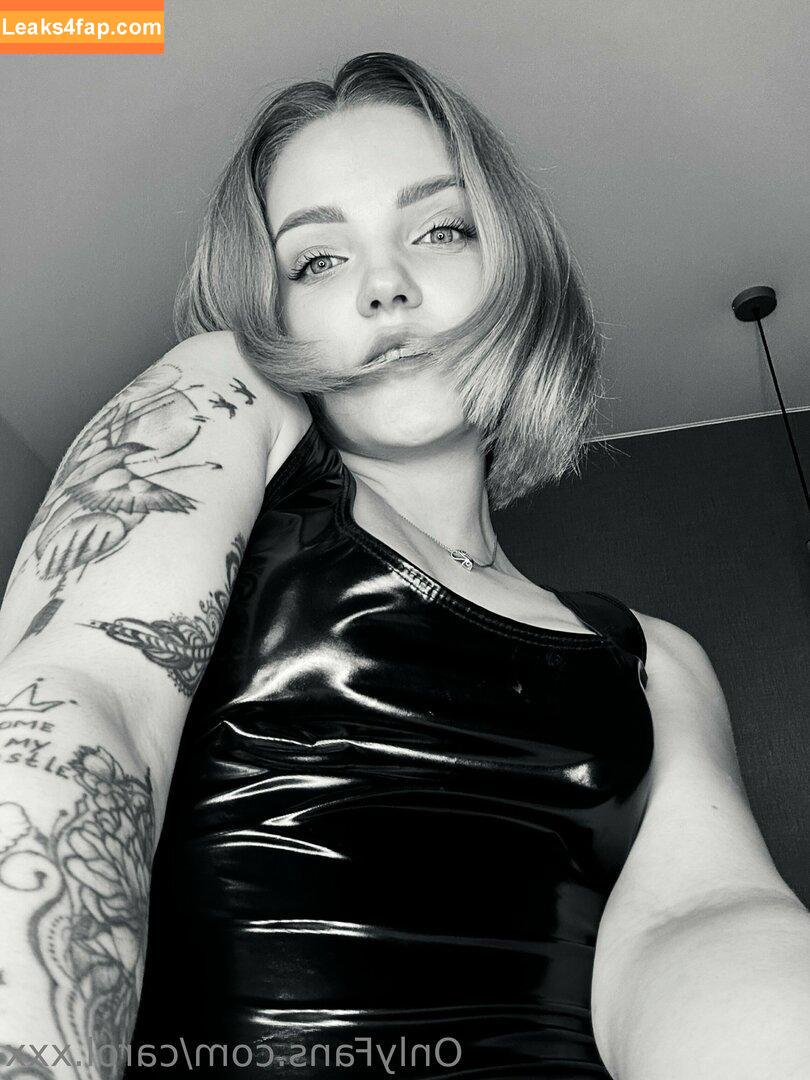 carol.xxx / carollinejane123742 leaked photo photo #0221