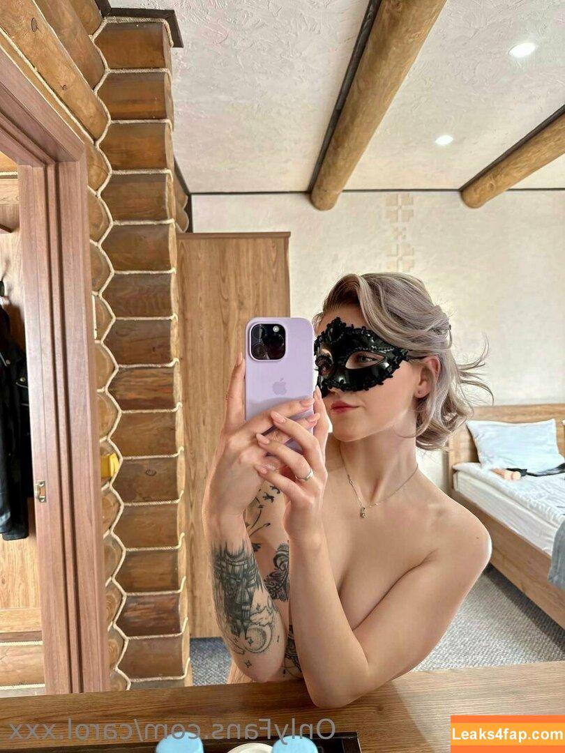 carol.xxx / carollinejane123742 leaked photo photo #0259