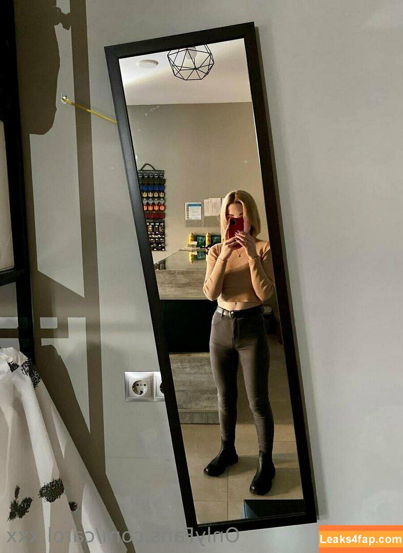 carol.xxx / carollinejane123742 leaked photo photo #0265