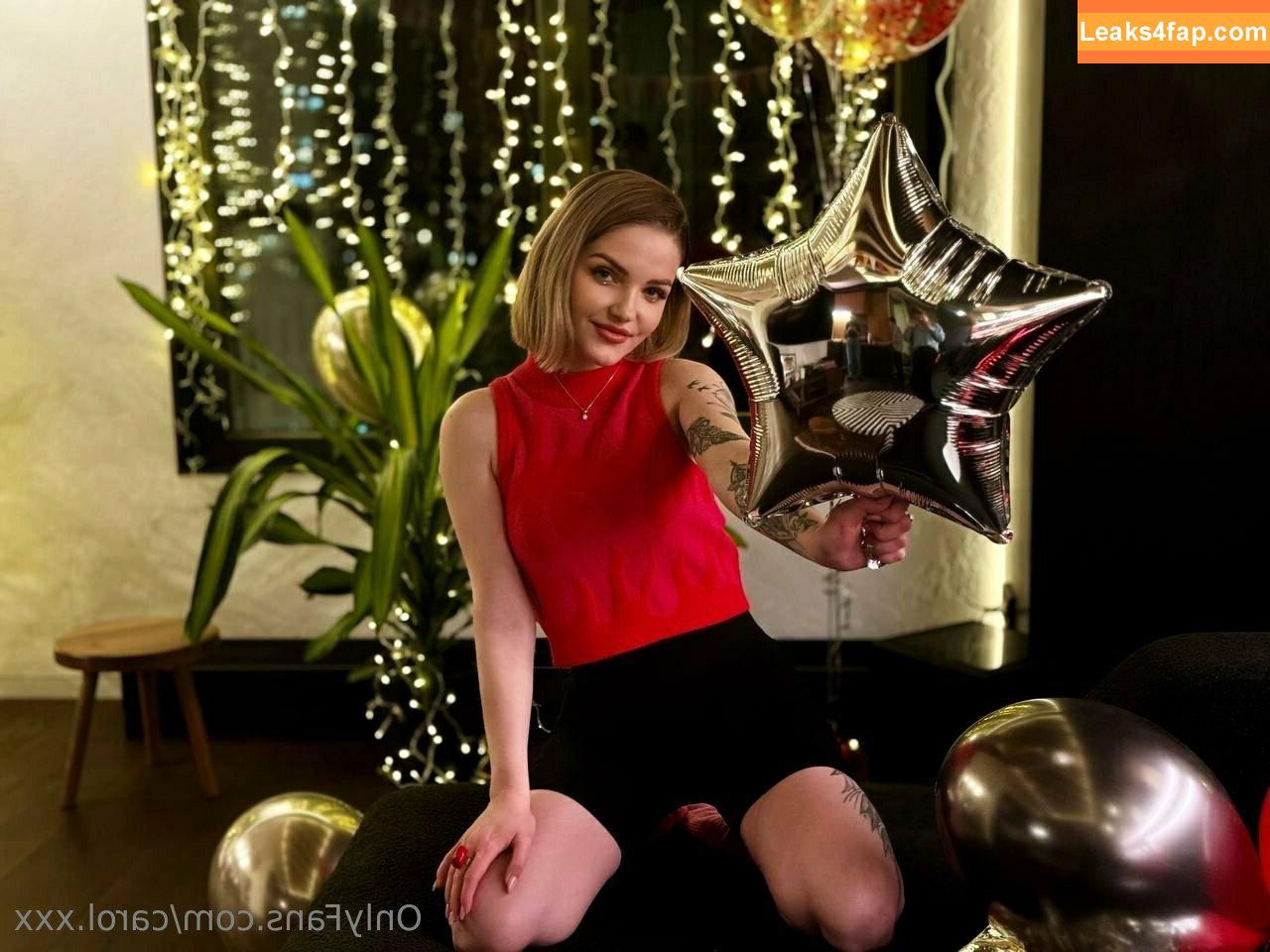 carol.xxx / carollinejane123742 leaked photo photo #0274