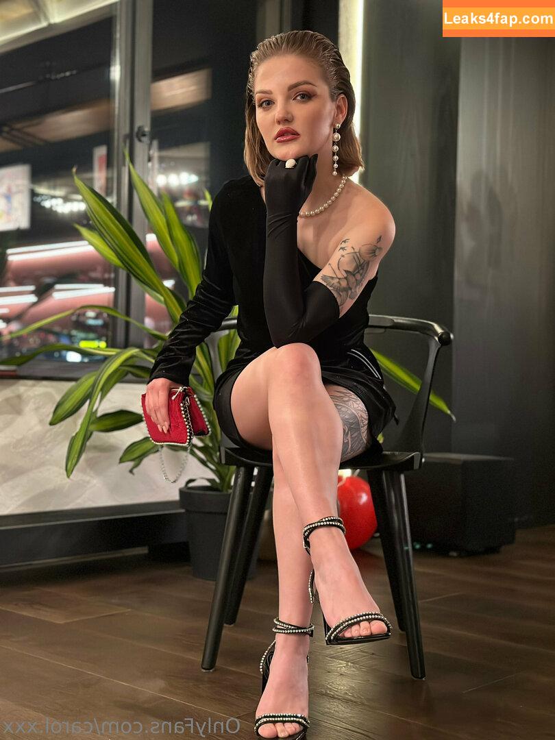 carol.xxx / carollinejane123742 leaked photo photo #0287