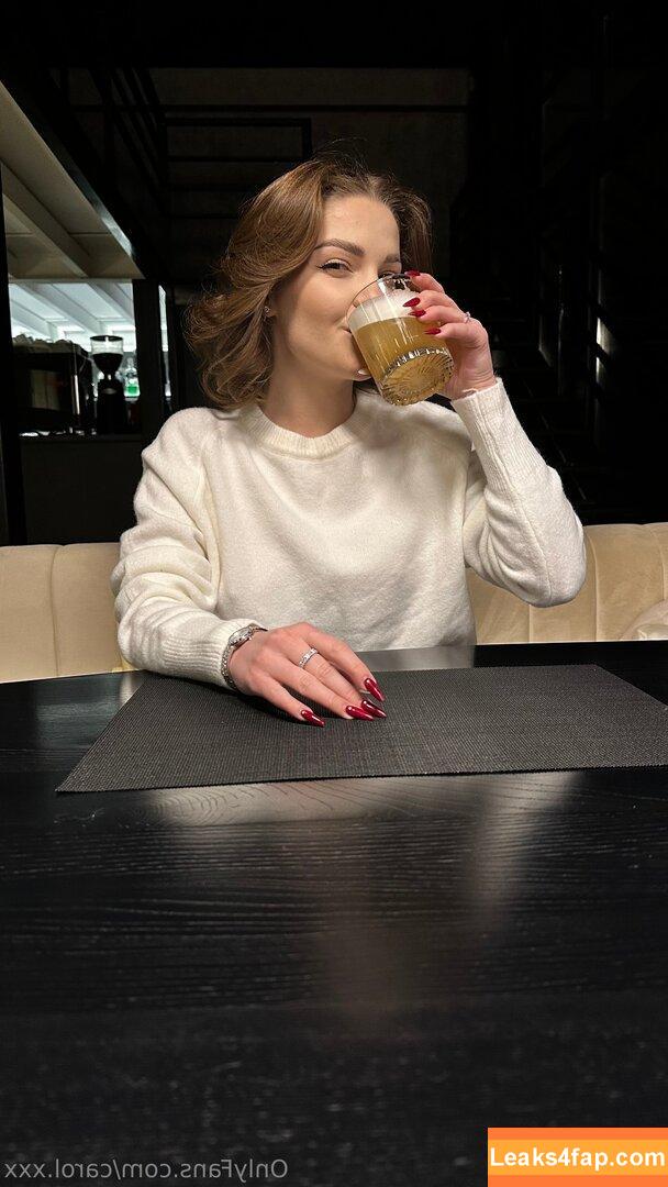 carol.xxx / carollinejane123742 leaked photo photo #0459