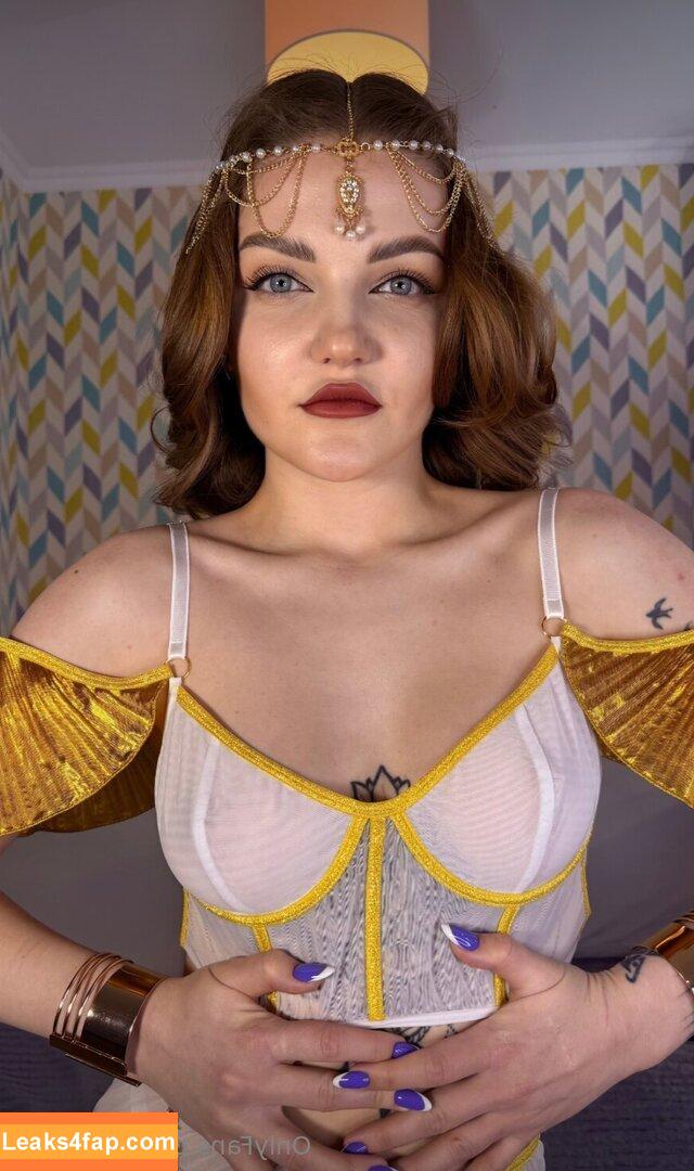 carol.xxx / carollinejane123742 leaked photo photo #0465