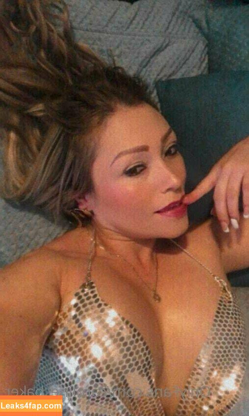 caroline_baker / ilex9 leaked photo photo #0006