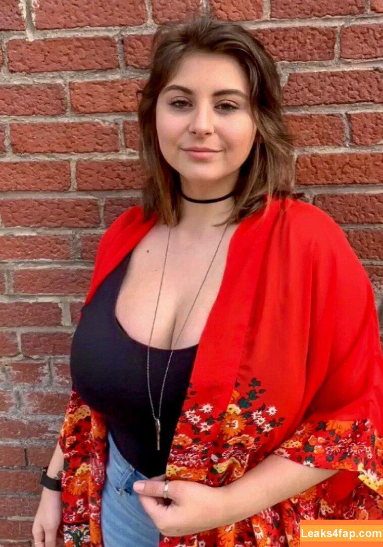 Caroline Casbon / carolinecasbon leaked photo photo #0016