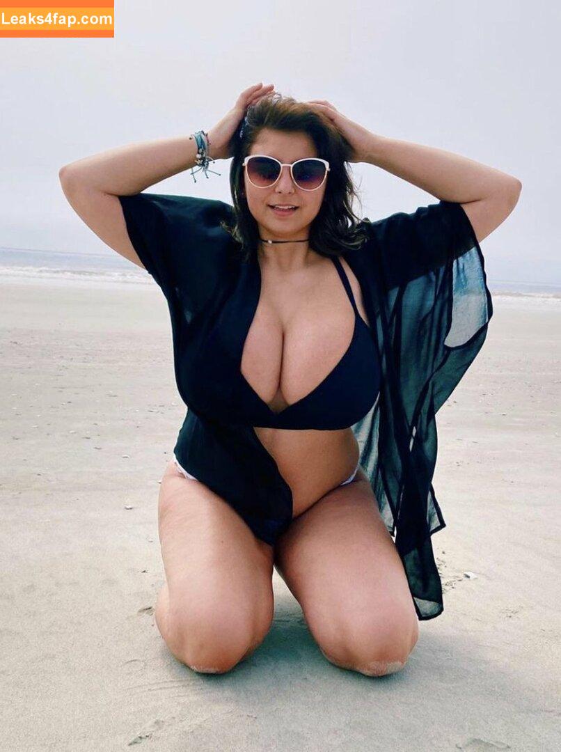 Caroline Casbon / carolinecasbon leaked photo photo #0044