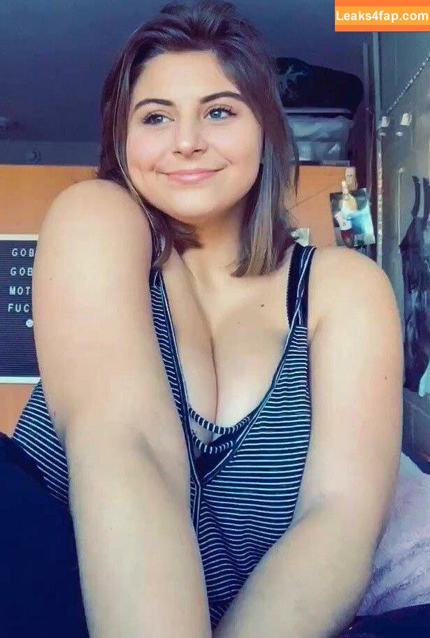 Caroline Casbon / carolinecasbon leaked photo photo #0045