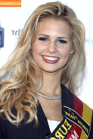 Caroline Noeding photo #0018