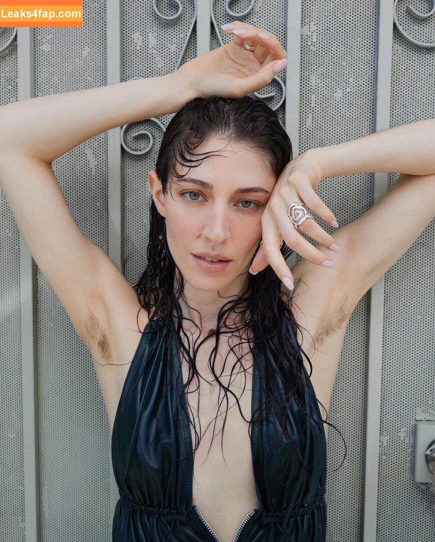 Caroline Polachek / carolineplz / fenisfun leaked photo photo #0194