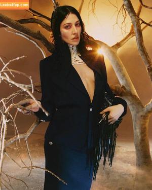 Caroline Polachek photo #0197