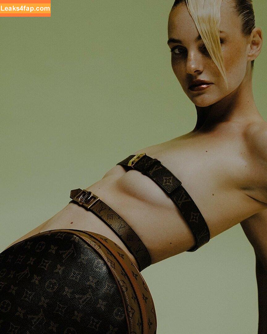 Caroline Trentini / carolinetrentini leaked photo photo #0004