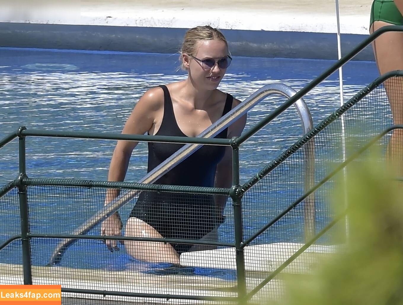 Caroline Wozniacki / CaroWozniacki leaked photo photo #0157