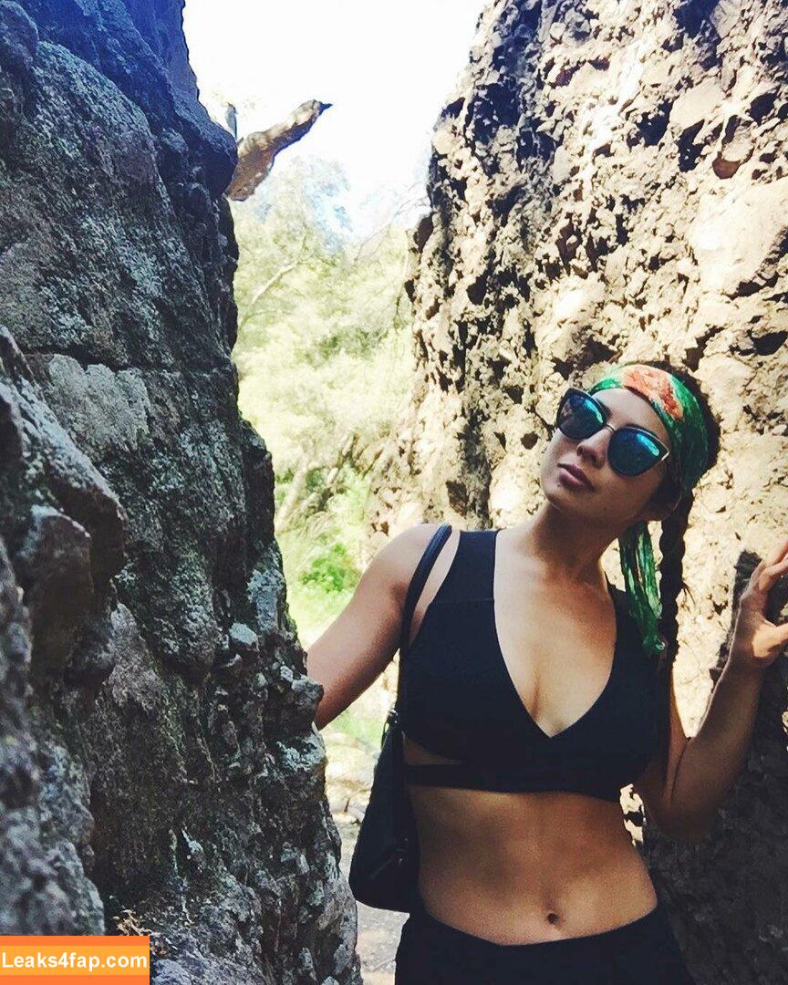CarolineKwan / carolinekwann leaked photo photo #0044