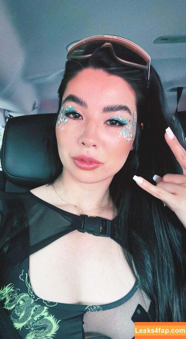 CarolineKwan / carolinekwann leaked photo photo #0052