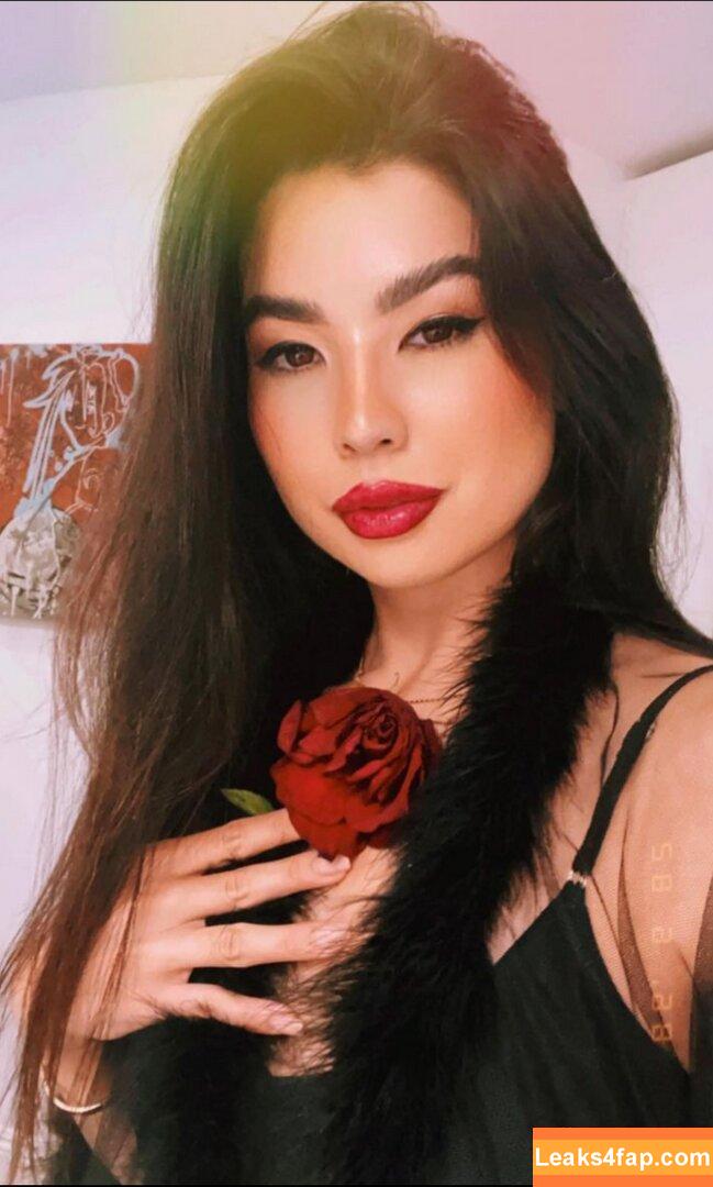 CarolineKwan / carolinekwann leaked photo photo #0090
