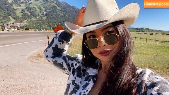 CarolineKwan / carolinekwann leaked photo photo #0108