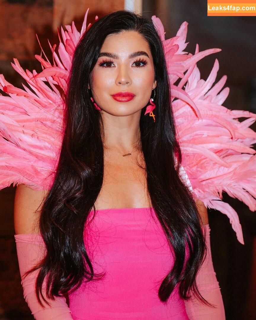 CarolineKwan / carolinekwann leaked photo photo #0124