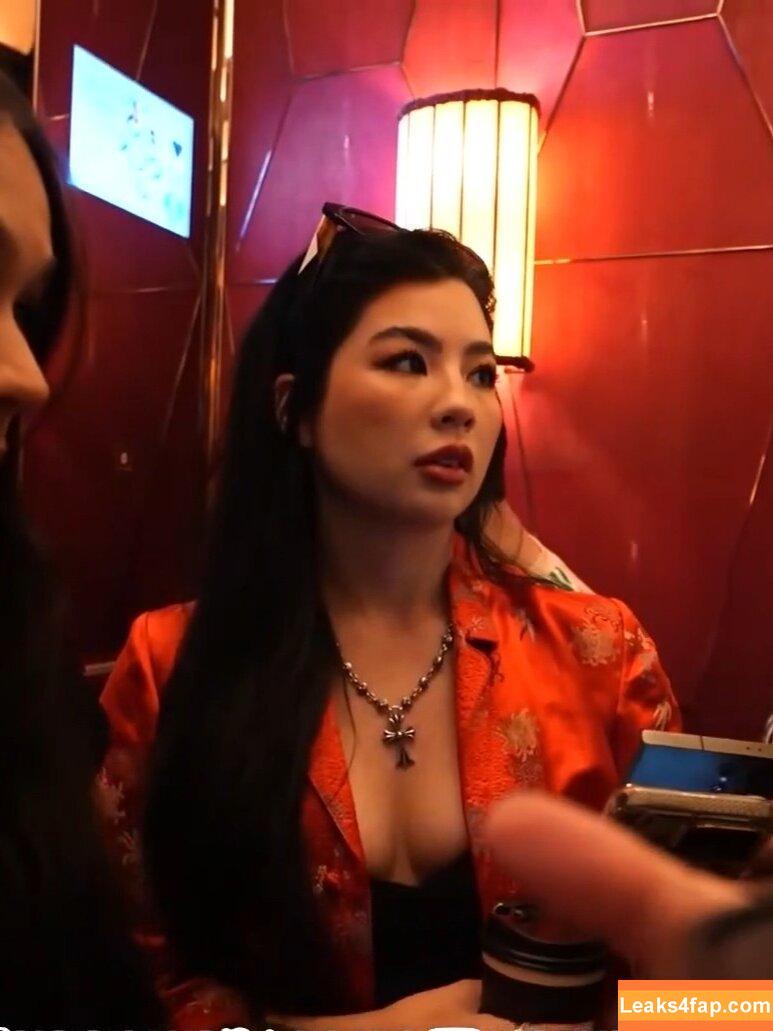 CarolineKwan / carolinekwann слитое фото фото #0588