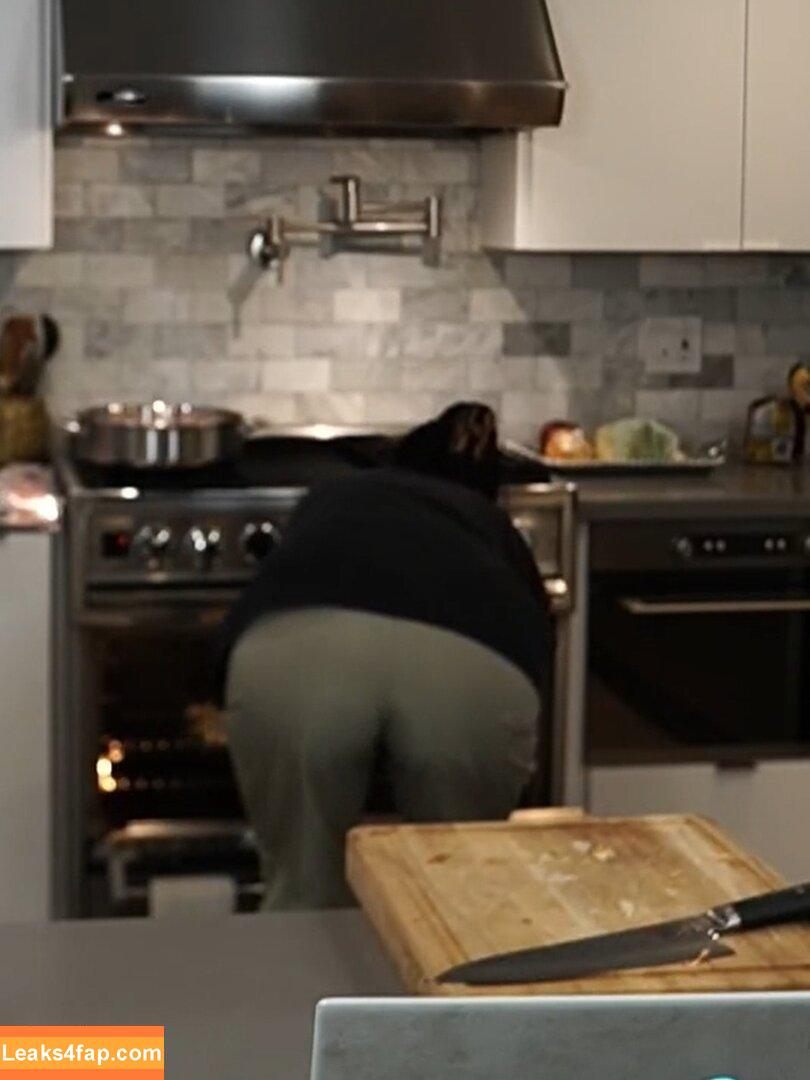 CarolineKwan / carolinekwann leaked photo photo #0598