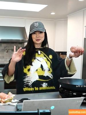 CarolineKwan photo #0605