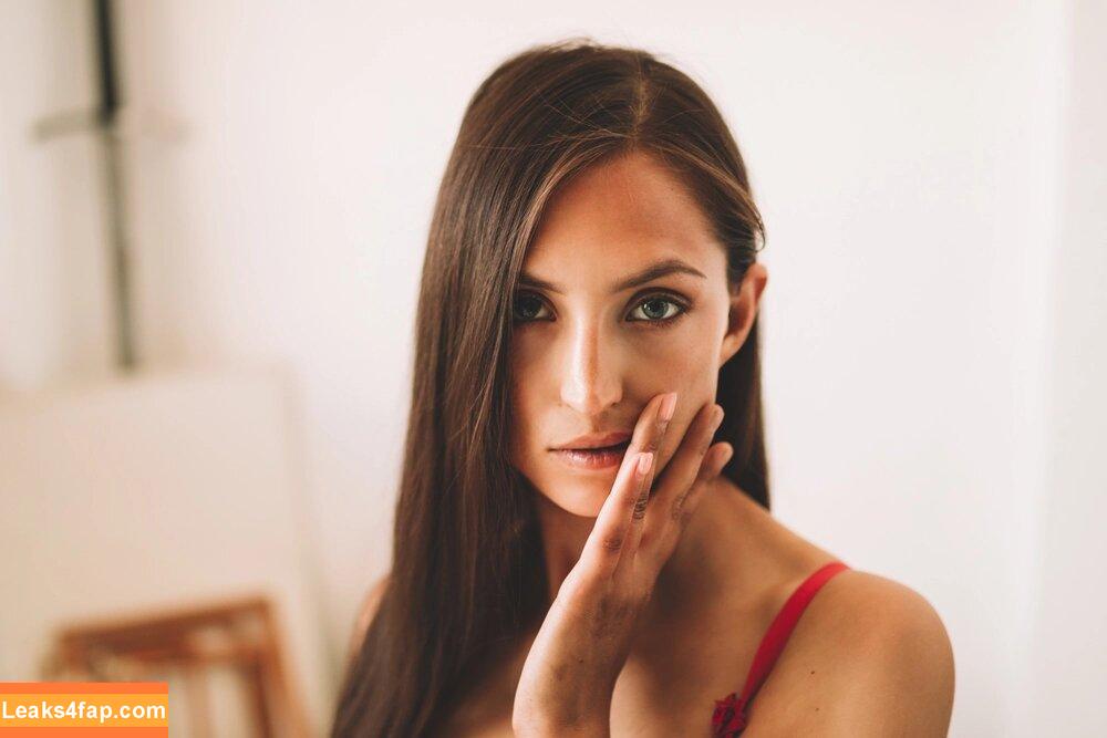 carolineros /  leaked photo photo #0001