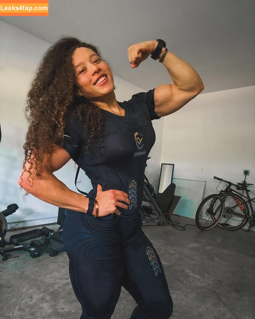Carolyne Marquez / carolynefit / carolynefit_ leaked photo photo #0039