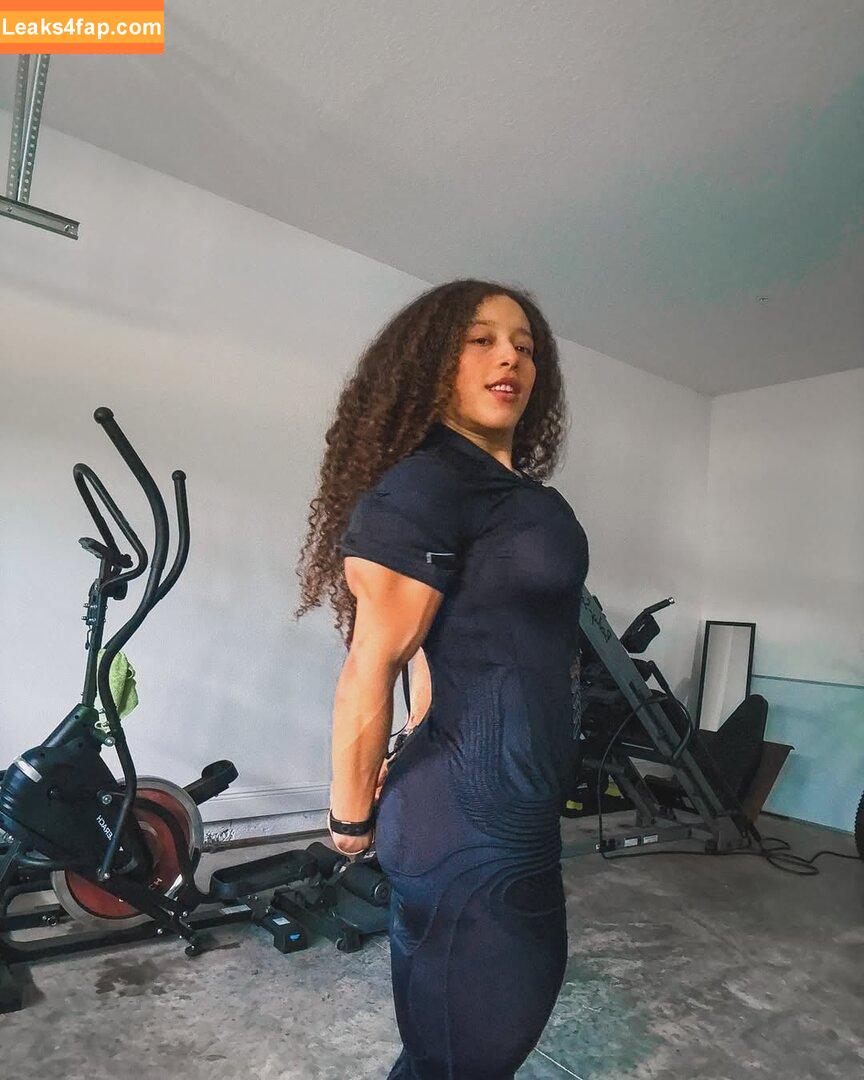 Carolyne Marquez / carolynefit / carolynefit_ leaked photo photo #0040