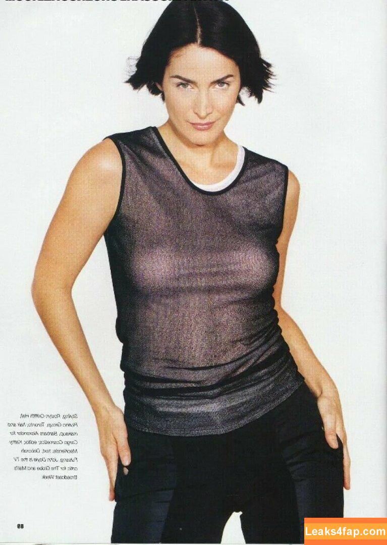 Carrie anne moss / bycarrieannemoss leaked photo photo #0013