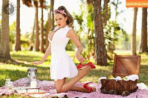 Carrie Lachance photo #6491