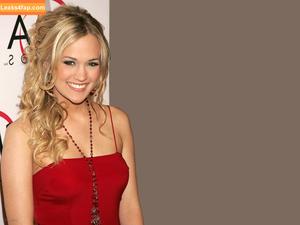 Carrie Underwood фото #0030