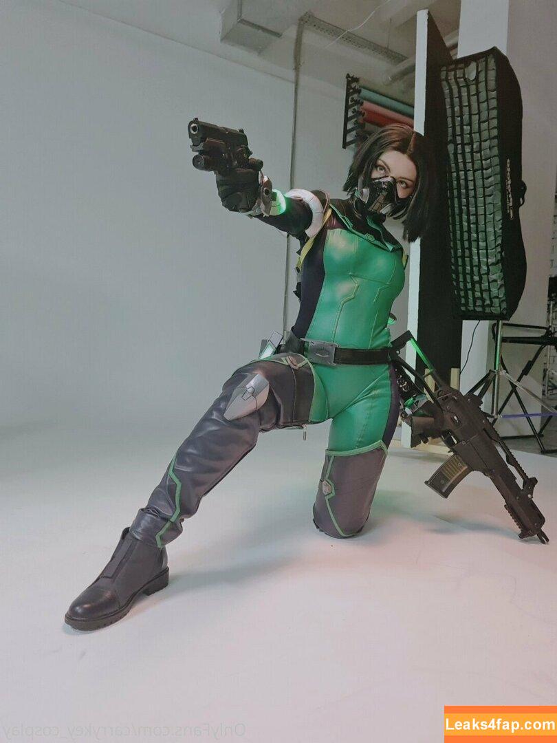 Carrykey / CarryKey_ / carry.key_cosplay / carrykey_cosplay leaked photo photo #0055