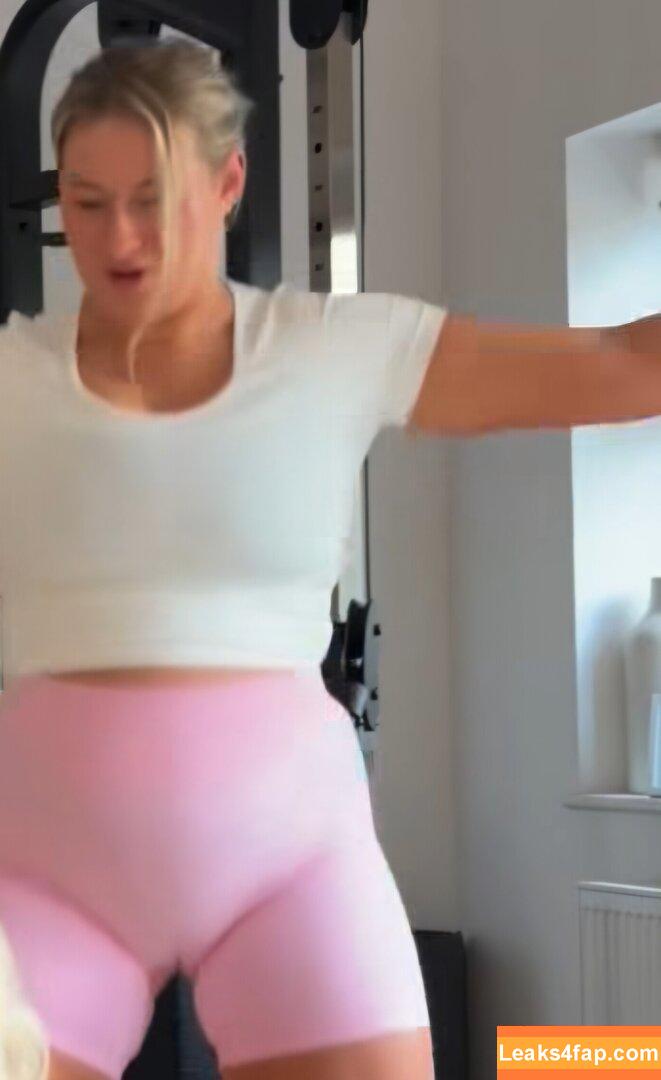 Carys Whittaker / busybeecarys / carys.whittaker / karlawhittake14 слитое фото фото #0139