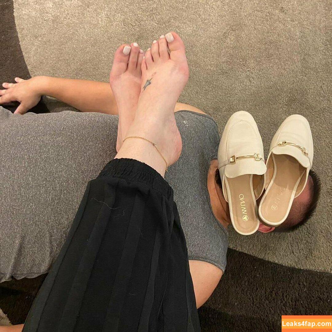 Casalpodors / CasalPodo_RS / Goddess Sabri / feet.goddesssabrirs_ leaked photo photo #0019