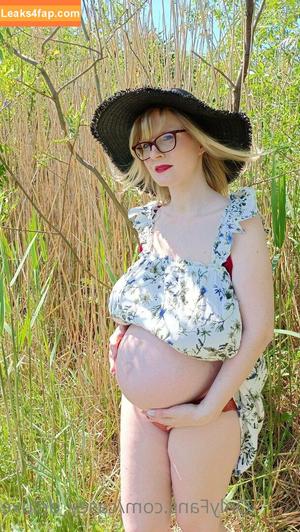 Casey Deluxe photo #0142