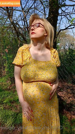 Casey Deluxe photo #0254