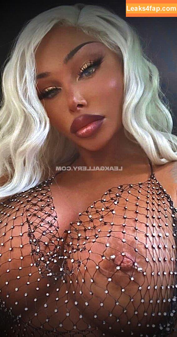 Cass Fit /  leaked photo photo #0011