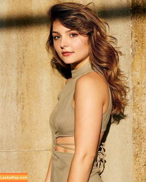 Cassady McClincy photo #0007