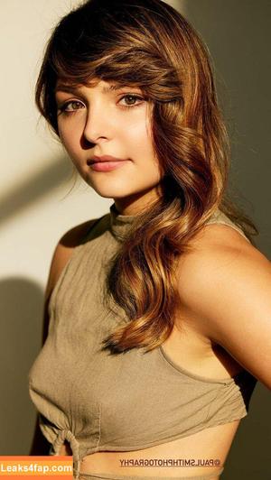 Cassady McClincy photo #0009